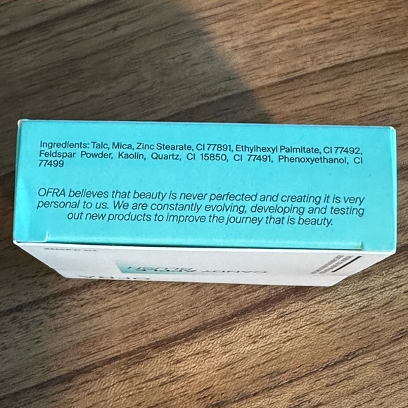 OFRA Candy Apple Blush - Picture 6 of 8